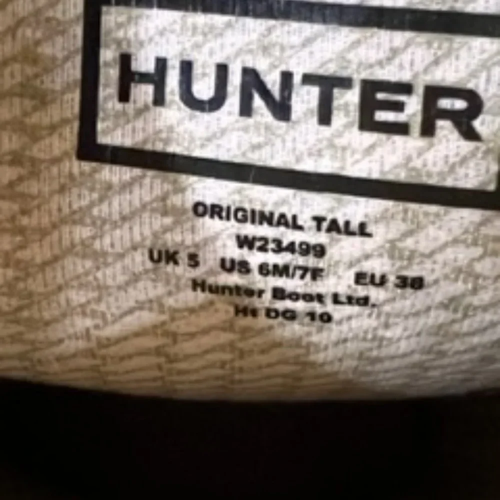 Hunter size 6 blue tall rain boots